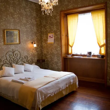 B&B Dei Buoni E Cattivi 2*