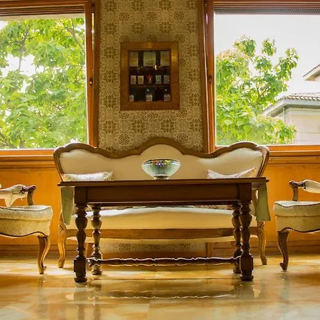 Dei Buoni E Cattivi B&B 2*