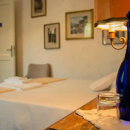 B&B Dei Buoni E Cattivi 2*