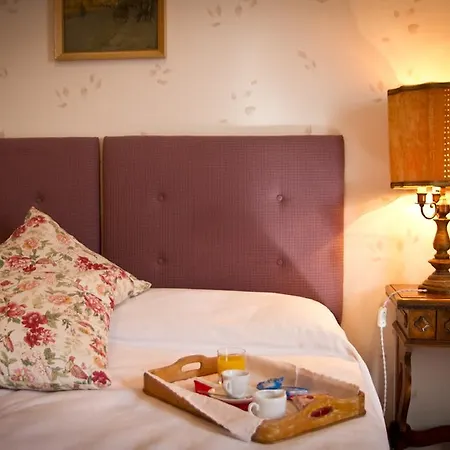 Dei Buoni E Cattivi B&B 칼리아리